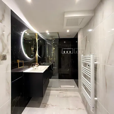 Lejlighed Le Loft Contemporain - Climatise & Smart Tv Au Coeur De Dijon