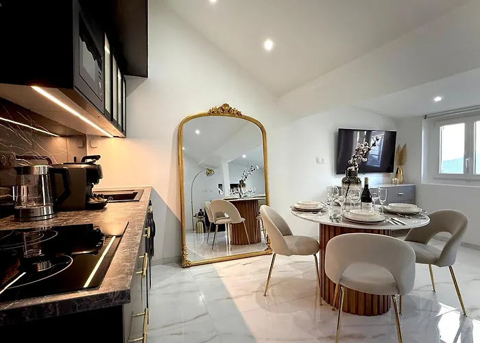 Apartment Le Loft Contemporain - Climatise & Smart Tv Au Coeur De